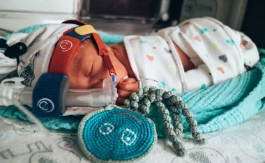 HELPING HANDS: How Tassie volunteers, aka the ‘crochet crusaders’ saved Tegan and Daniel’s premature sons’ lives