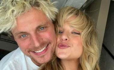 Reports Abbie Chatfield and Konrad Bień-Stephen have split