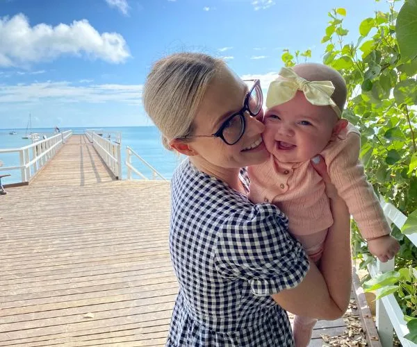 This couple travelled to war-torn Ukraine for the birth of their baby … then it became a race against time to get back to Australia