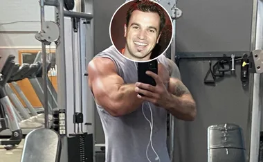 Australian Idol singer Shannon Noll looks unrecognisable in new snaps