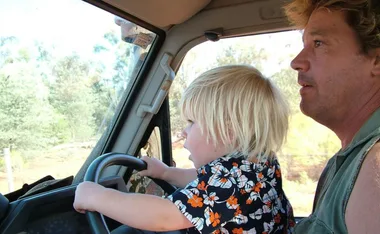 Spot the difference! Robert Irwin shares adorable photo replicating an old image with his dad, Steve