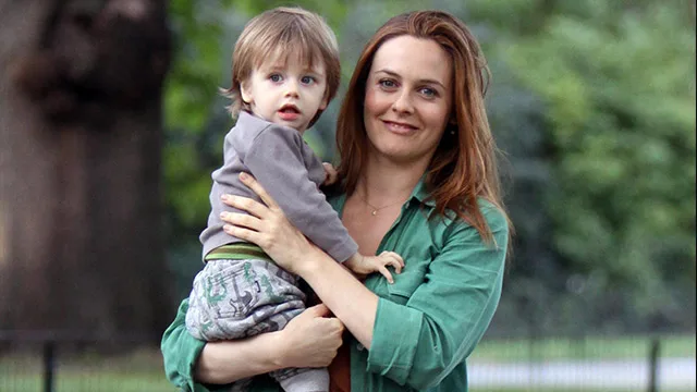 Alicia Silverstone asks mothers to donate breast milk