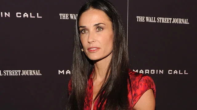 Demi Moore announces divorce