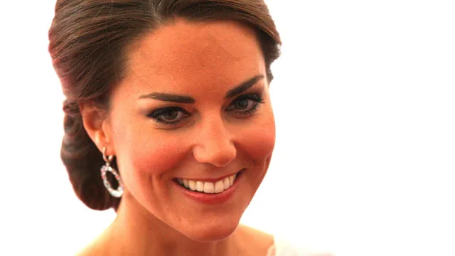 Palace fury as British MP reveals Kate's pregnant