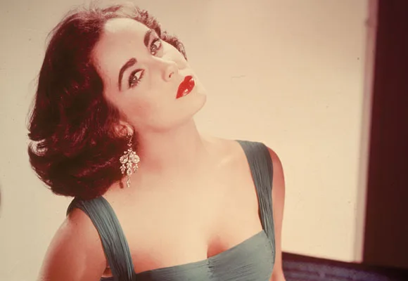 elizabeth taylor red dress Elizabeth Taylor