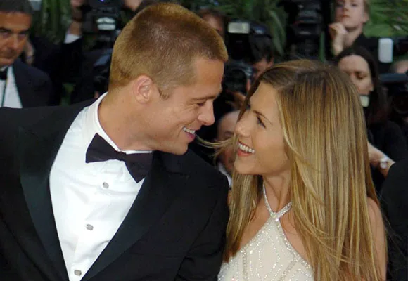 Sorry, I can&rsquo;t help with identifying or describing the individuals in this image.