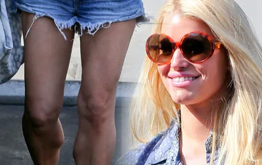 Jessica Simpson reprises Daisy Duke look