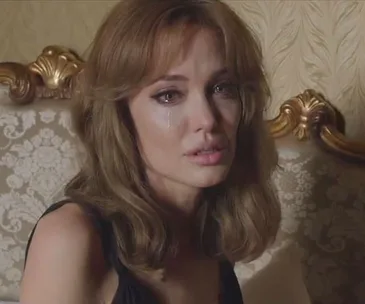 Angelina Jolie