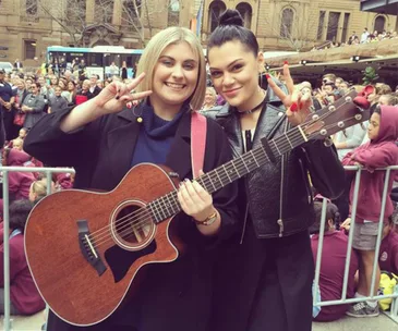 Jessie J Ellie Drennnan 