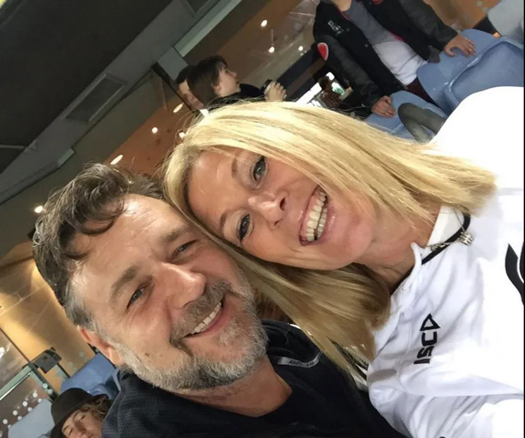 Russell Crowe and Julie Burgess 