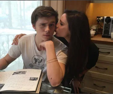 Victoria and Brooklyn Beckham 