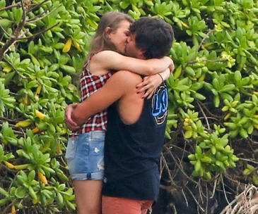 Bindi Irwin and Chandler Powell 