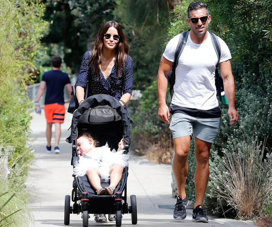 Jodi Gordon, Braith Anasta, Aleeia