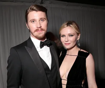 Kirsten Dunst Garrett Hedlund 