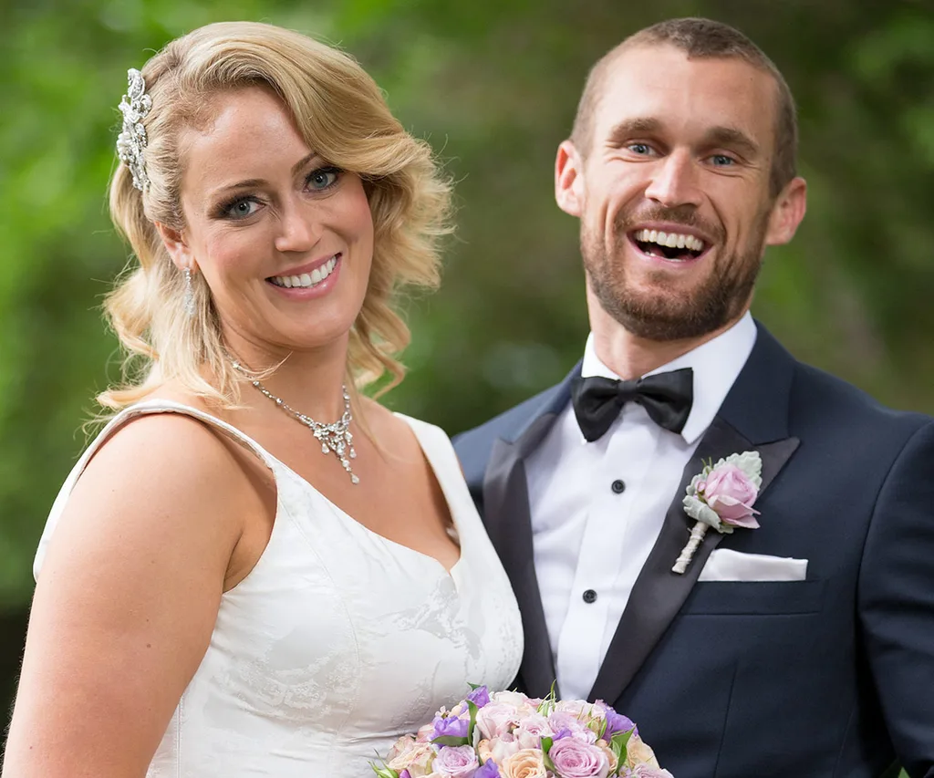 Clare Verral dumps Jono Pitman