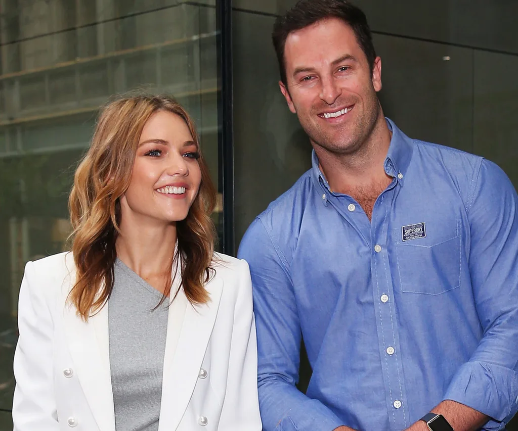 Sam Frost Sasha Mielczarek