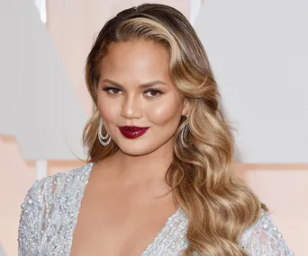 Chrissy Teigen 
