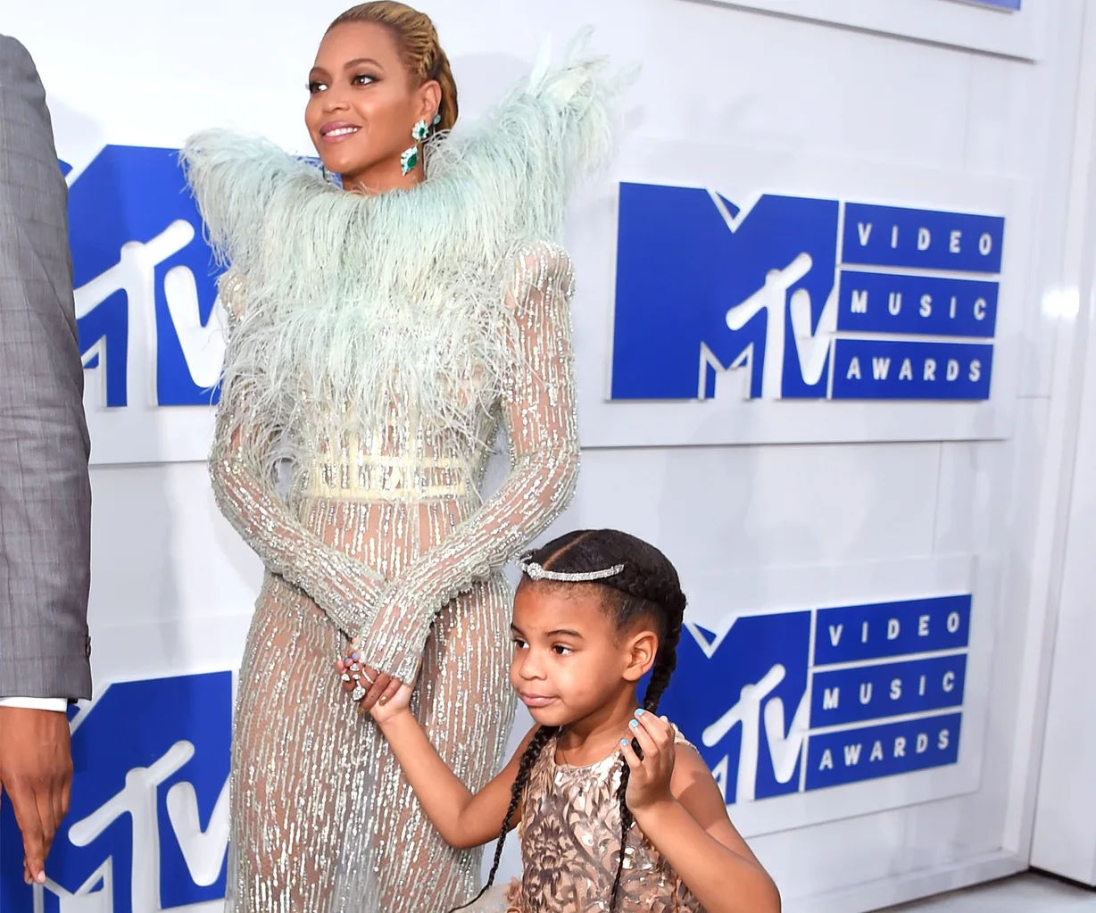 Beyonce and Blue Ivy have a secret handshake