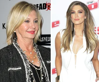  Olivia Newton-John and Delta Goodrem