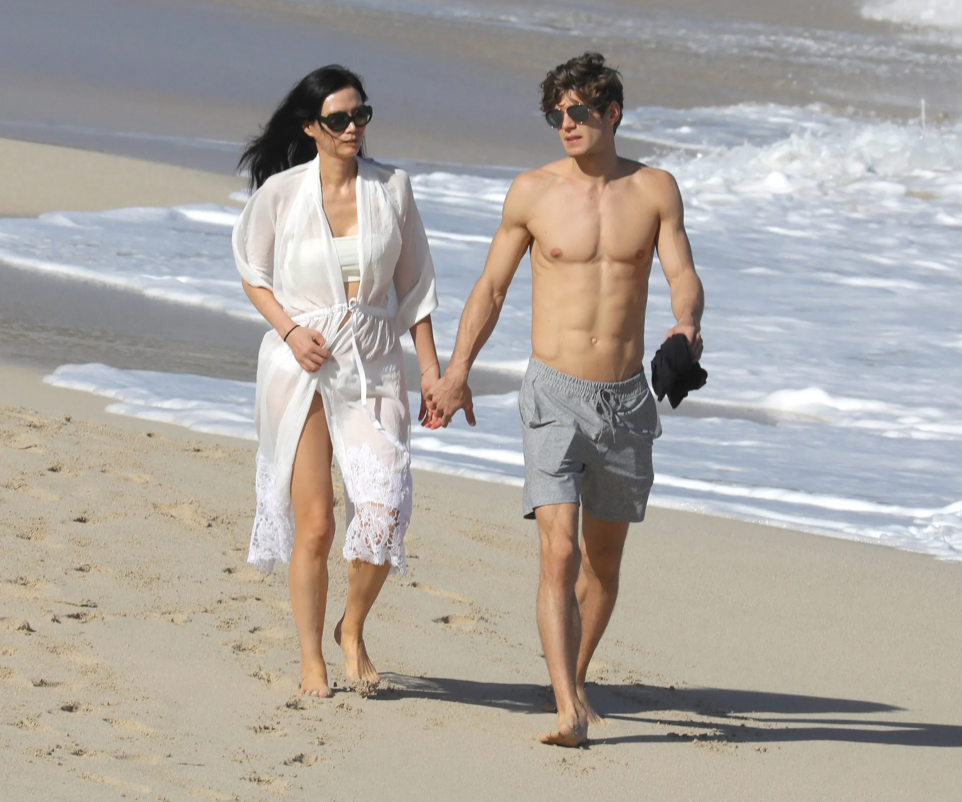 Wendi Deng and Bertold Zahoran