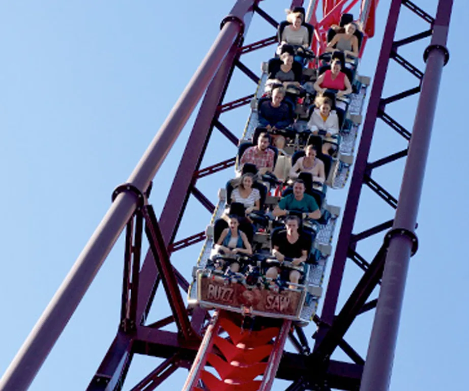 BREAKING: People TRAPPED mid-air on Dreamworld ride for 30 minutes