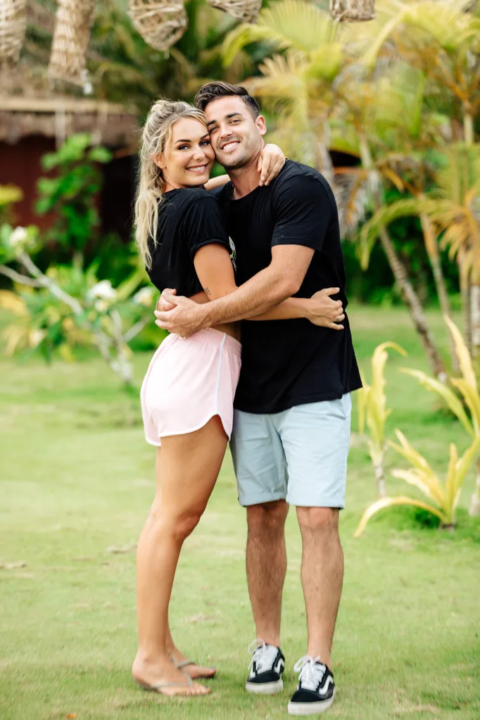 Bachelor in paradise 2019 live stream hot sale