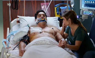 Home and Away spoilers: Leah embraces a dying Justin