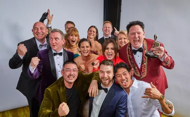 Travel Guides: The extraordinary adventures of ordinary travellers