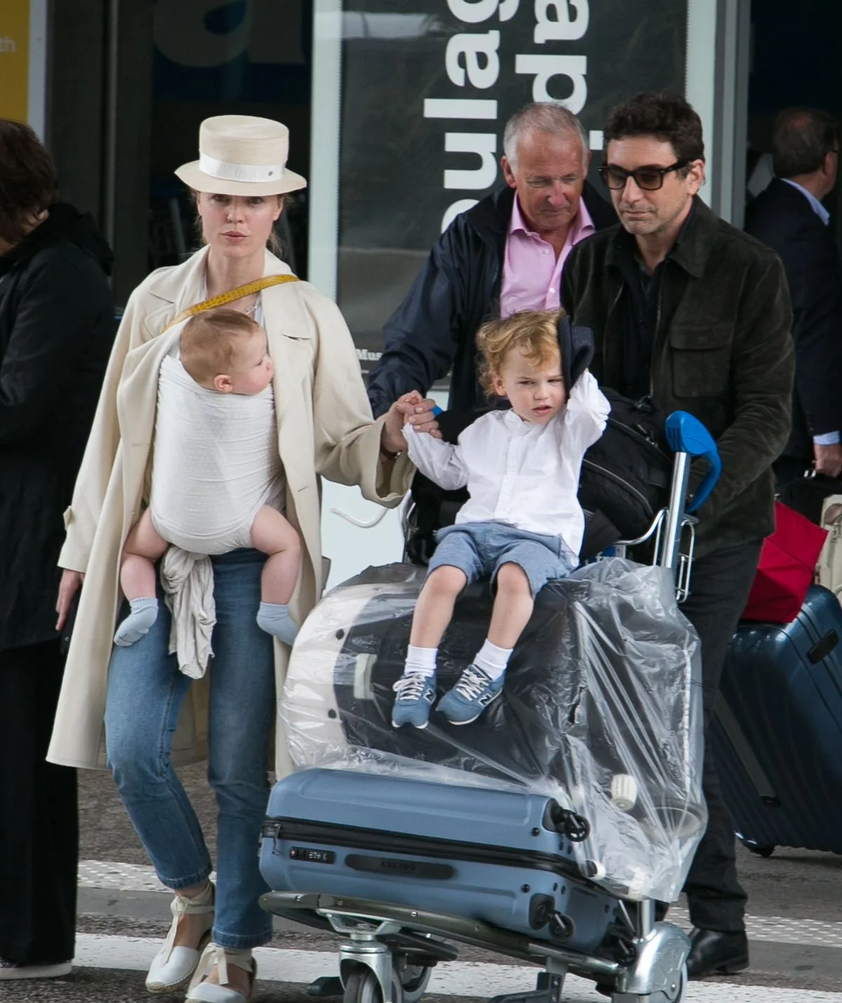 Melissa George: Keeping mum on baby