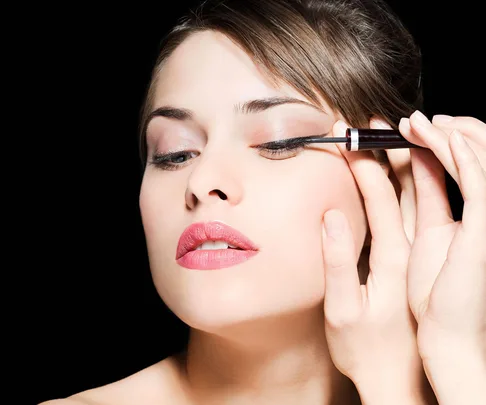 Winged eyeliner has never been so easy for all shaped eyes. Sarah Simpson tells you how to wing it.