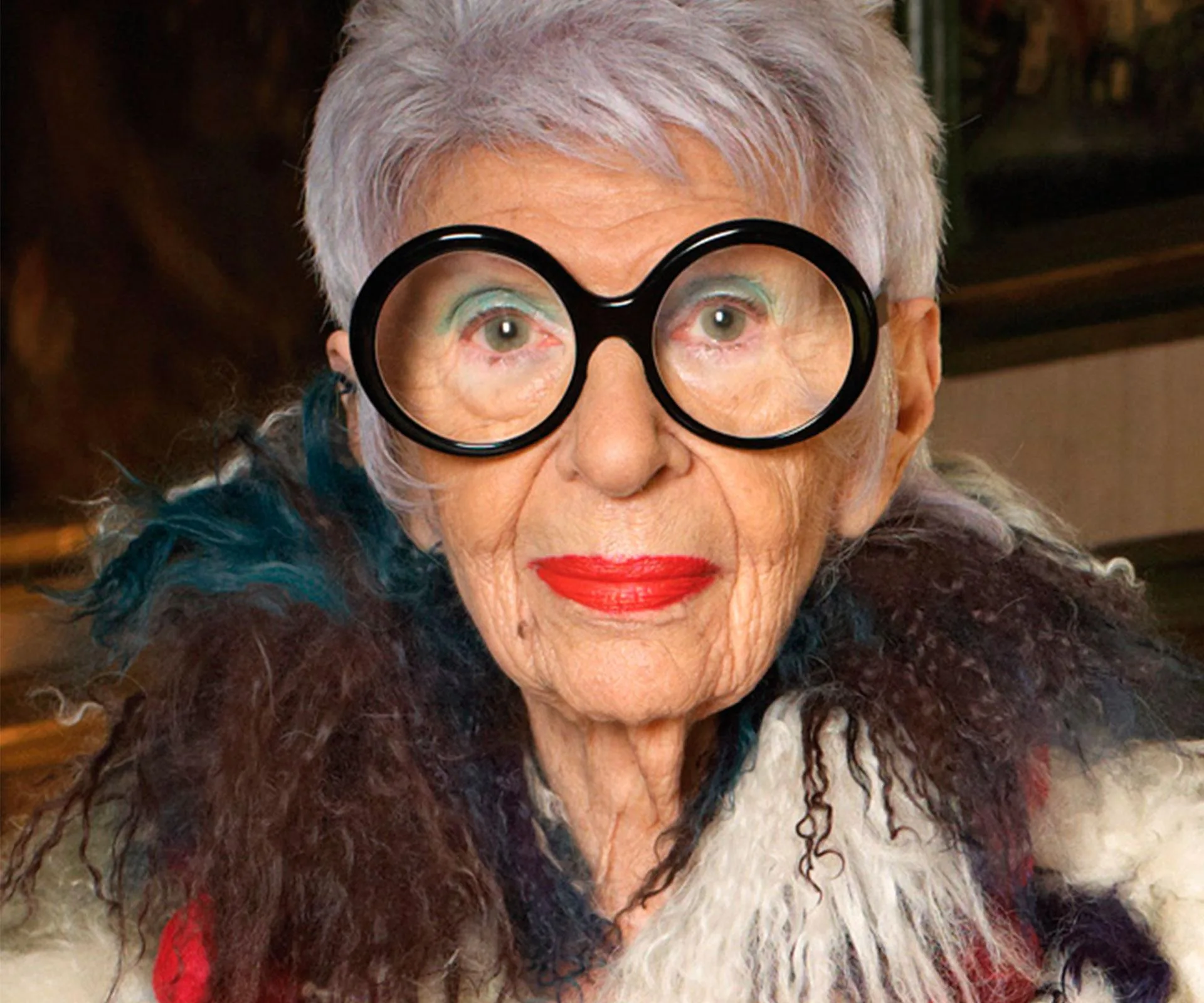 Iris Apfel is an inspiring older woman who does not let age define her. 