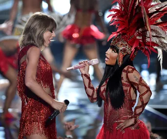 Taylor Swift and Nicki Minaj MTV VMAs