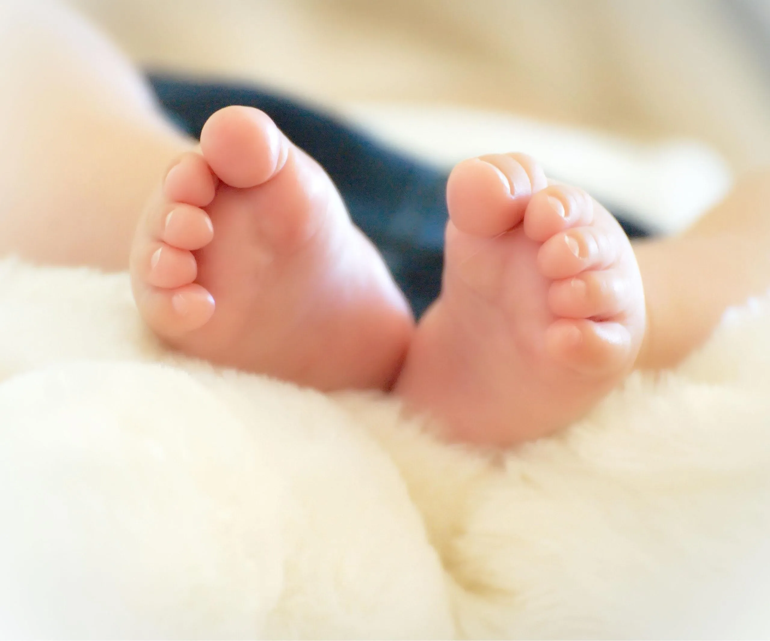 Newborn baby abandoned on doorstep
