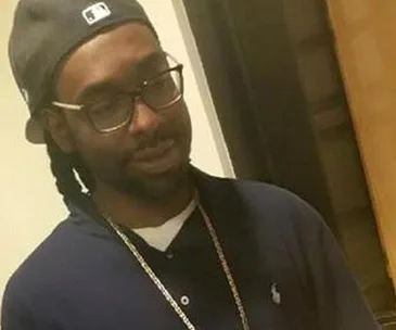 Woman films dying boyfriend on Facebook 