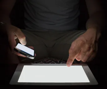 Concerned dad who reported daughter for sexting is placed on child sex offenders list