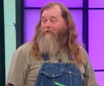 Man shaves for the first time in 20 years, wife doesn’t recognise him