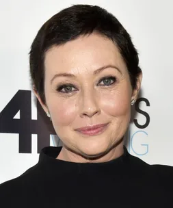 Shannen Doherty hits the red carpet after finishing chemo
