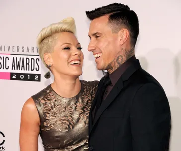 Pink, Carey Hart