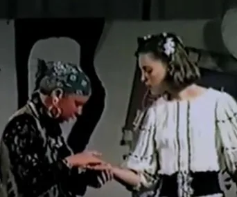 New video shows a fortune teller predict a 13-year-old Kate Middleton’s wedding to Prince William