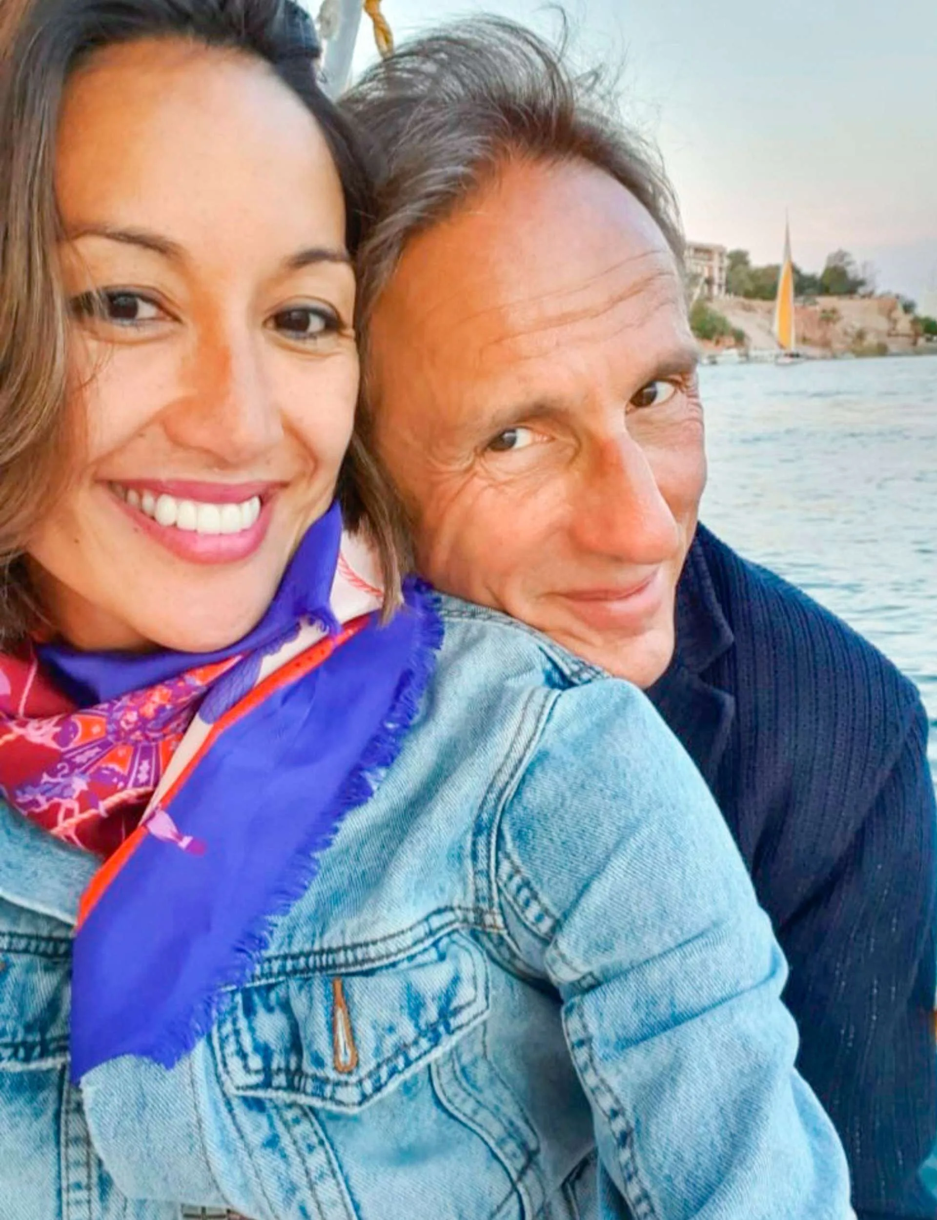 A selfie of Ineke and her husband Krishna