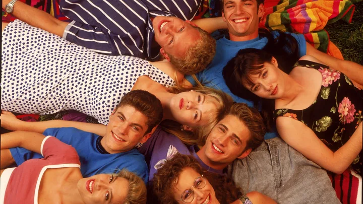 Beverly hills 90210 cast