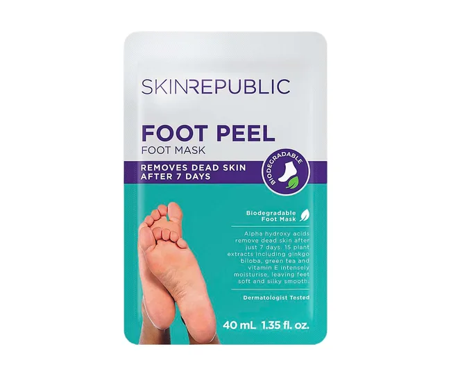 A foot peel mask for feet care