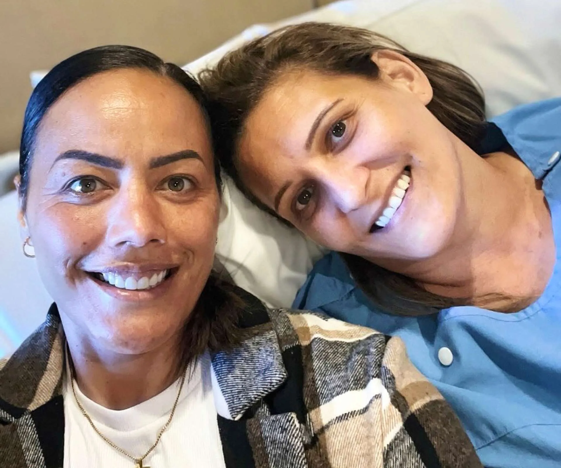 Honey by Rochelle's side through her cancer treatment