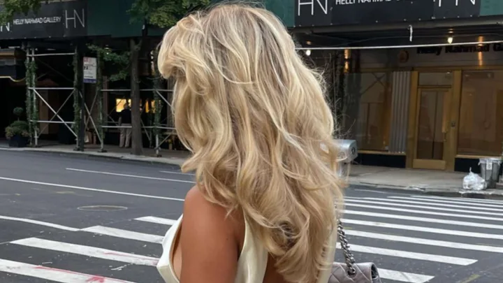 Beautiful blond hair after using one of the best scalp oils