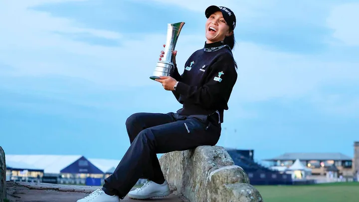 Lydia Ko holding a trophy