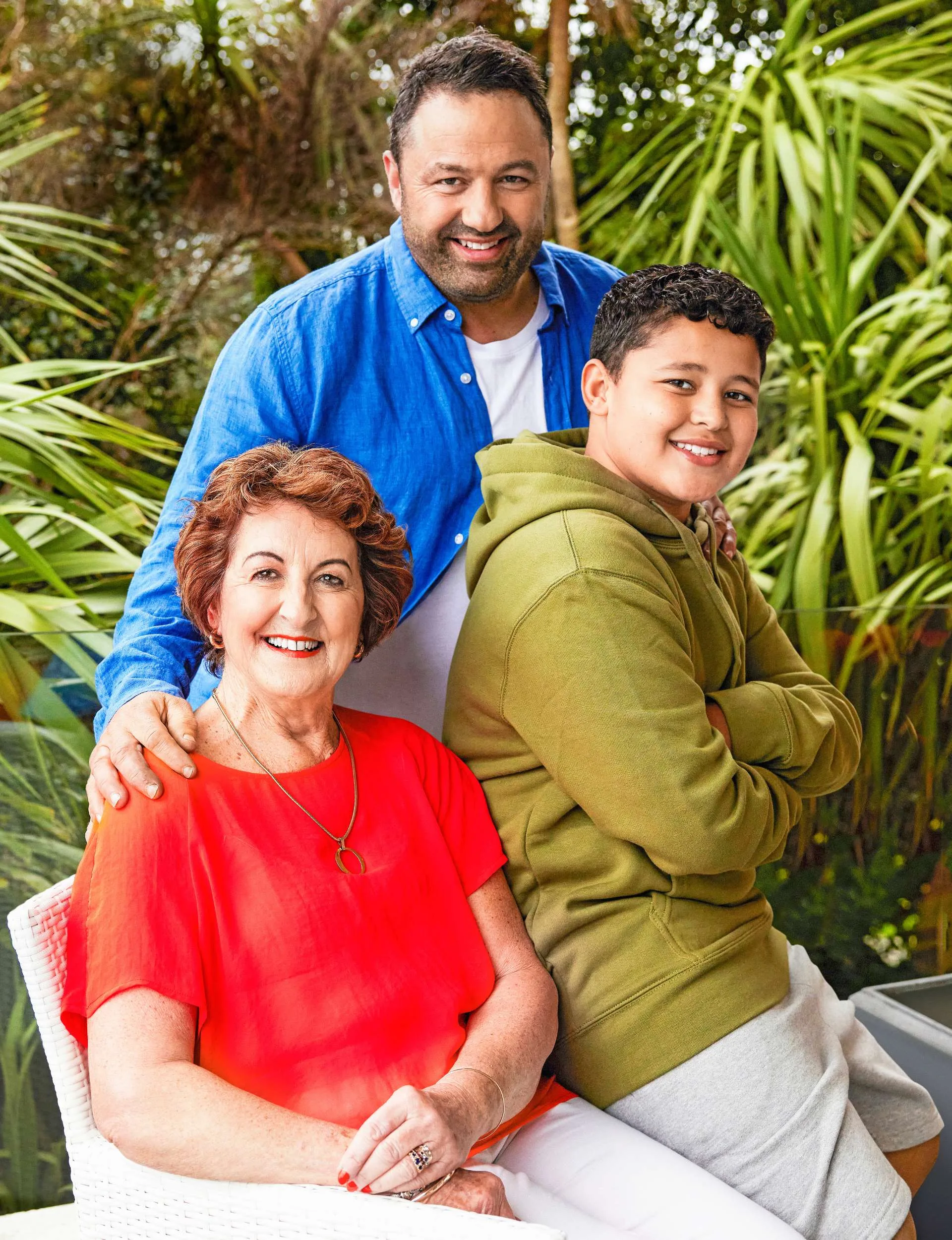Duncan with his mother and son