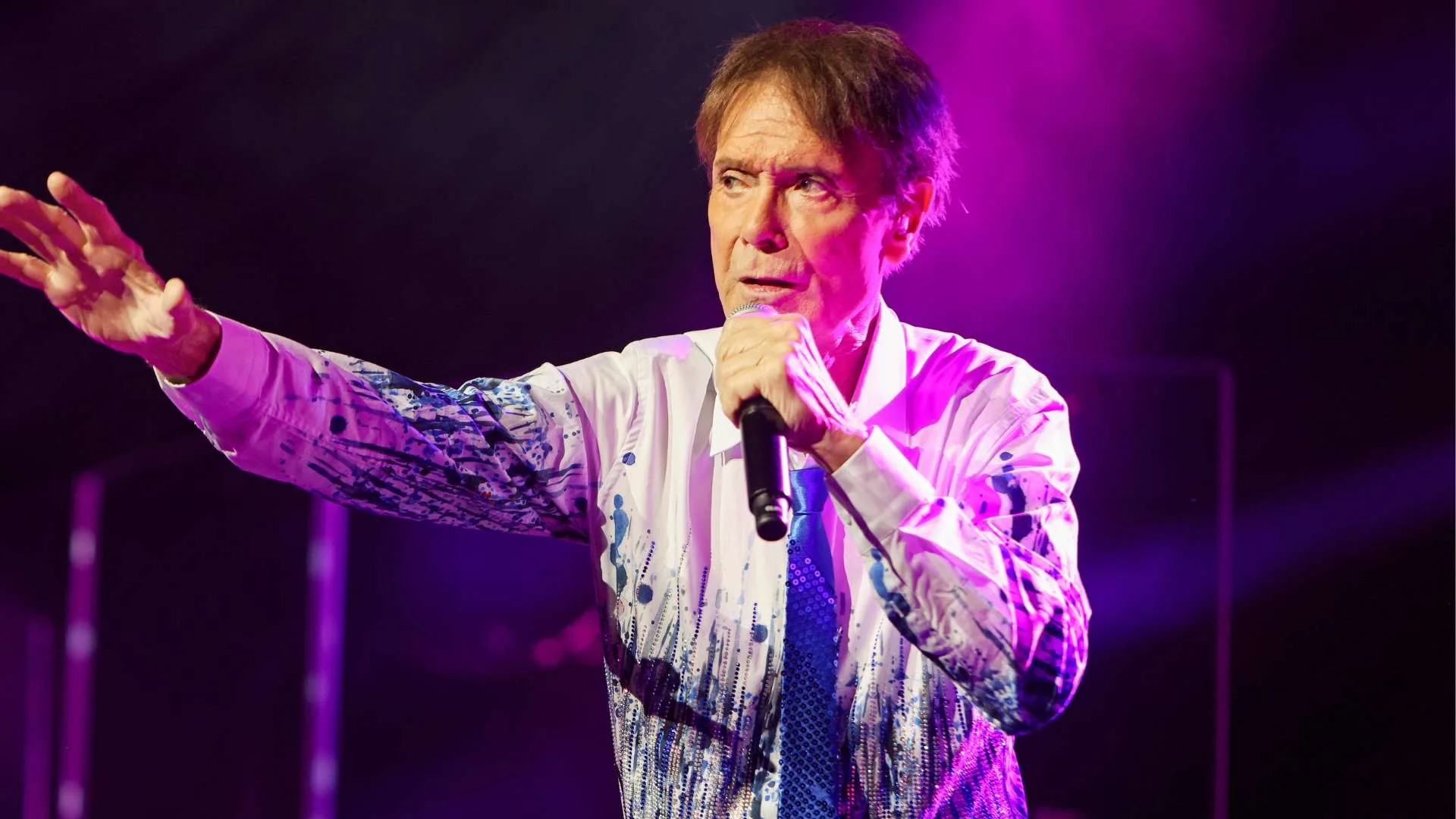 Sir Cliff Richard tells his top tour secrets