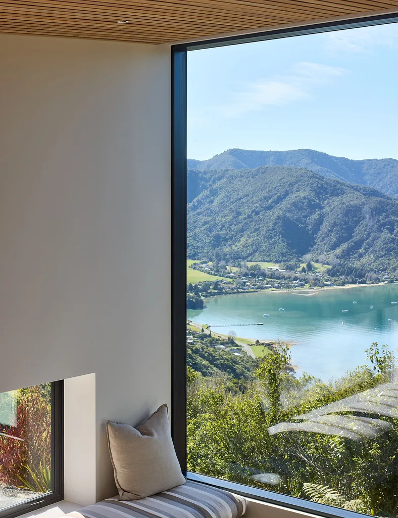 Picture Vantage window with views of Queen Charlotte Sound