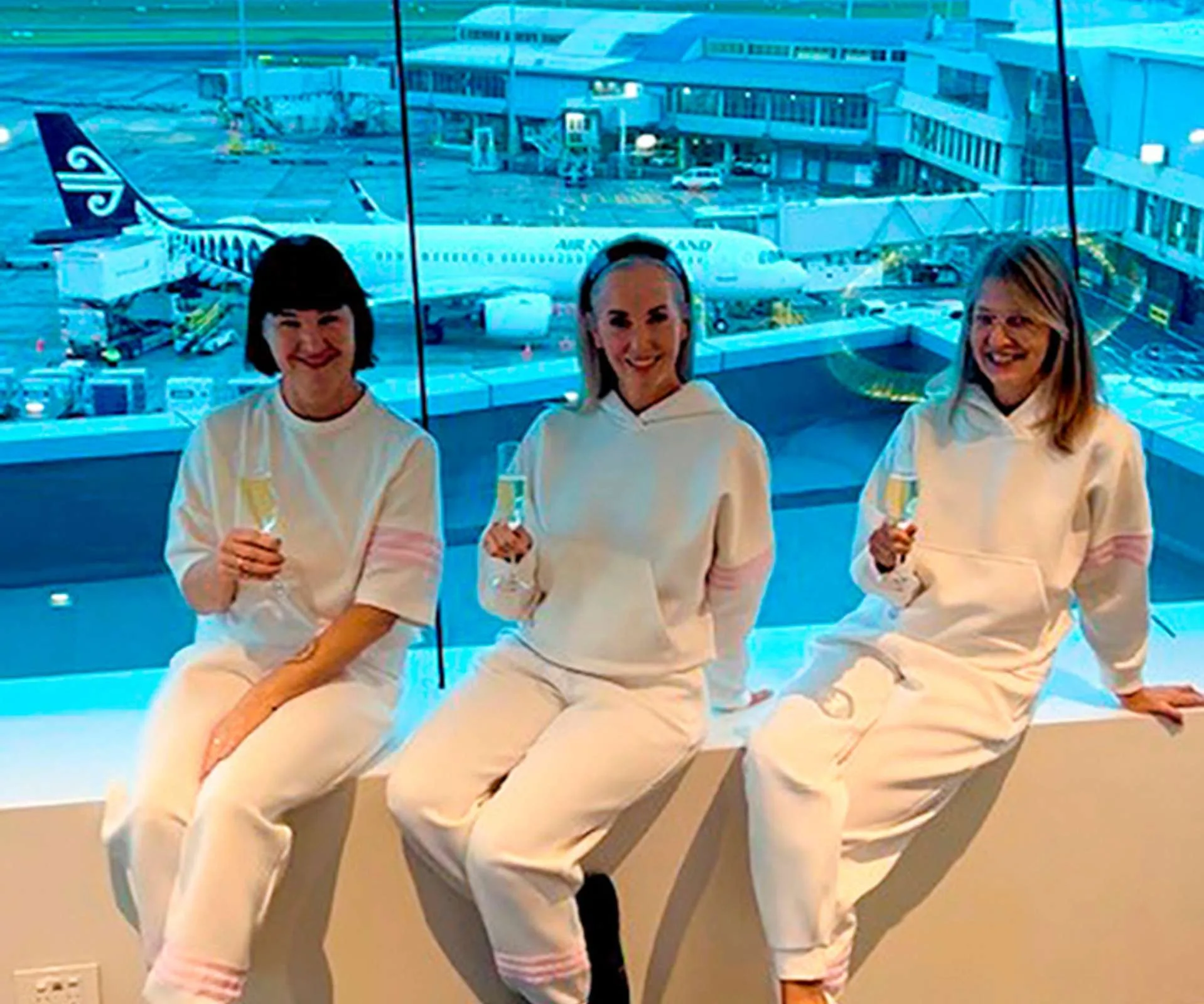 Tracey Donaldson with her sister in law and best friend at Auckland Airport