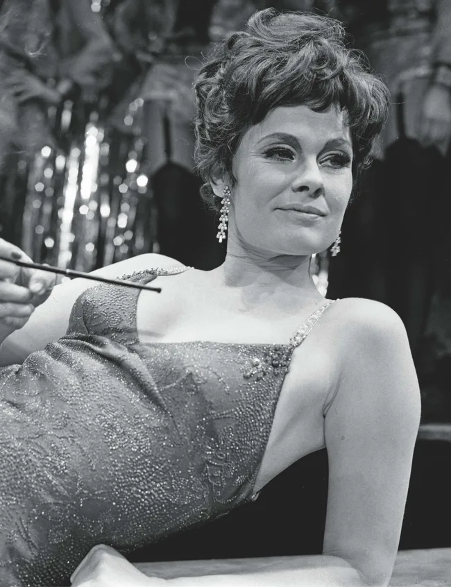 Dame Judi in Cabaret in 1968